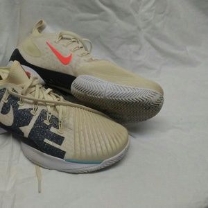 Mens Nike shoes